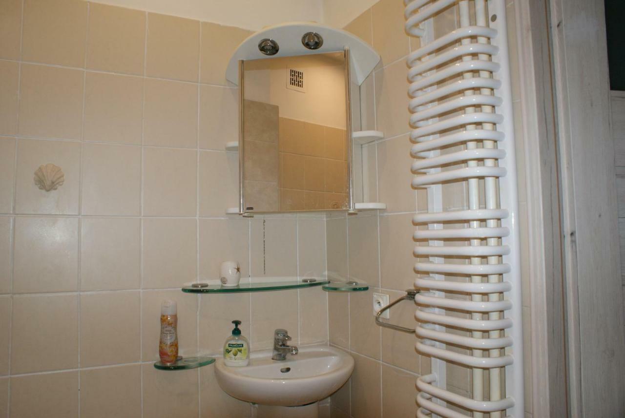 Apartament Grochowska Warszawa Exterior foto