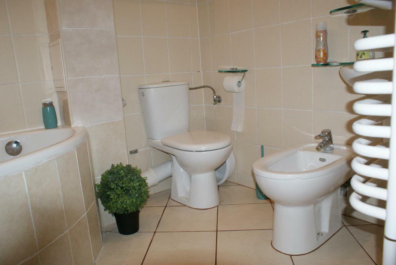 Apartament Grochowska Warszawa Exterior foto